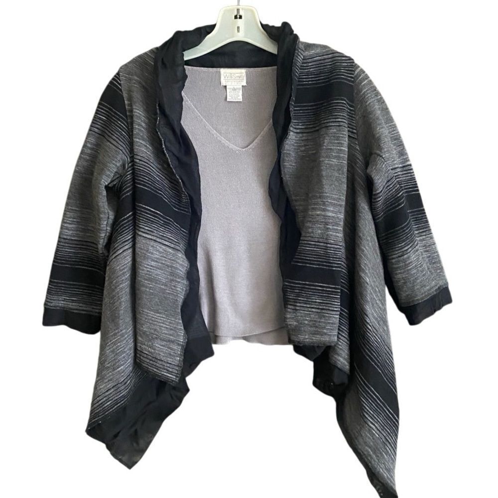 Gabrielle Ghino Italian Made Black/Gray Striped Mixed Fabric Wrap Cardigan. S